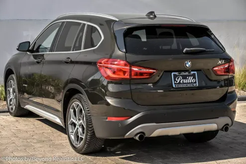 2017 Bmw X1 XDrive28i photo 3