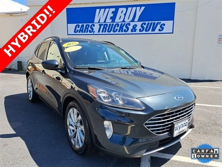 2022 Ford Escape Titanium Hybrid photo 1