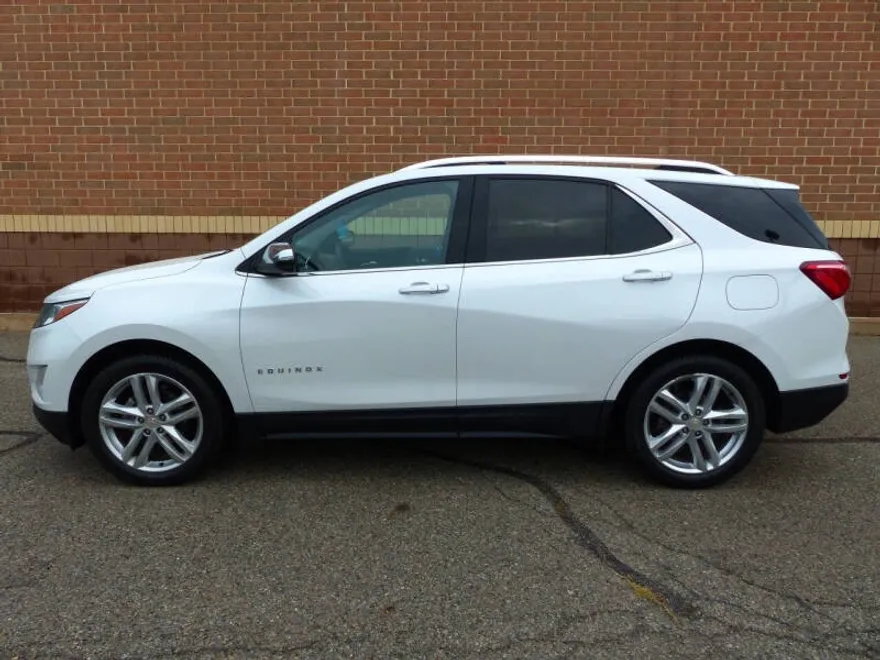 2018 Chevrolet Equinox Premier photo 1