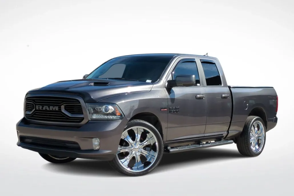 2018 Ram 1500 Sport photo 1