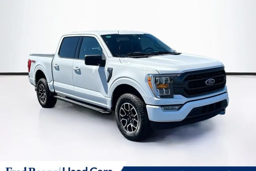2023 Ford F-150 XLT photo 1