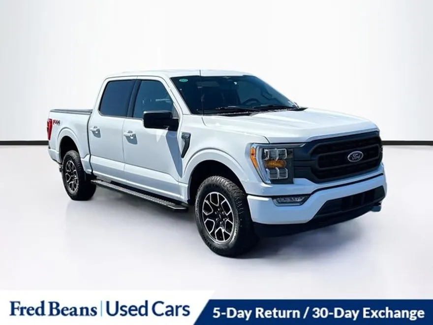2023 Ford F-150 XLT photo 1