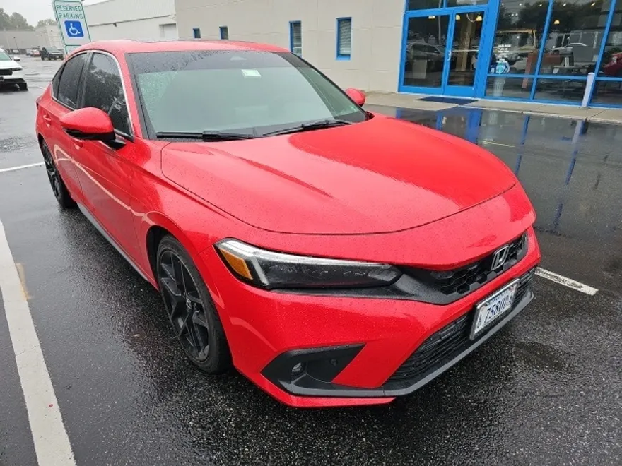 2022 Honda Civic Sport Touring photo 1