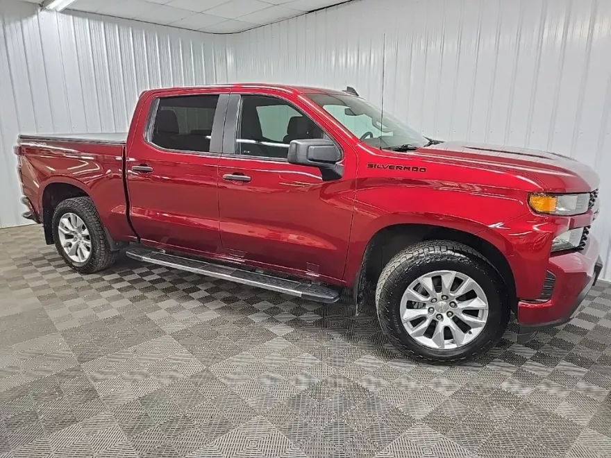 2020 Chevrolet Silverado 1500 Custom photo 1