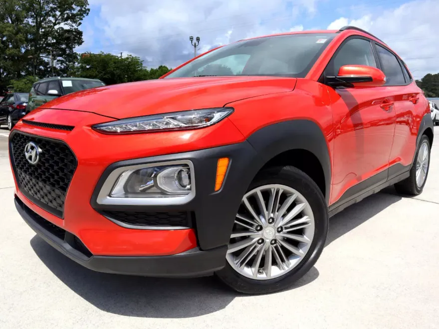 2020 Hyundai Kona SEL photo 1