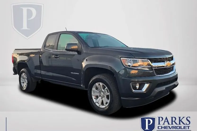 2018 Chevrolet Colorado LT photo 1