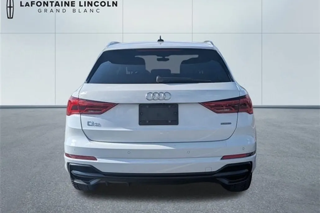 2020 Audi Q3 Premium S line photo 1
