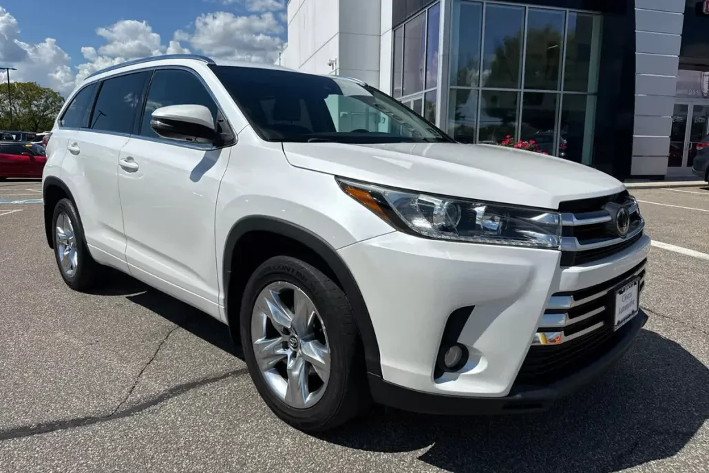 2018 Toyota Highlander Limited photo 1
