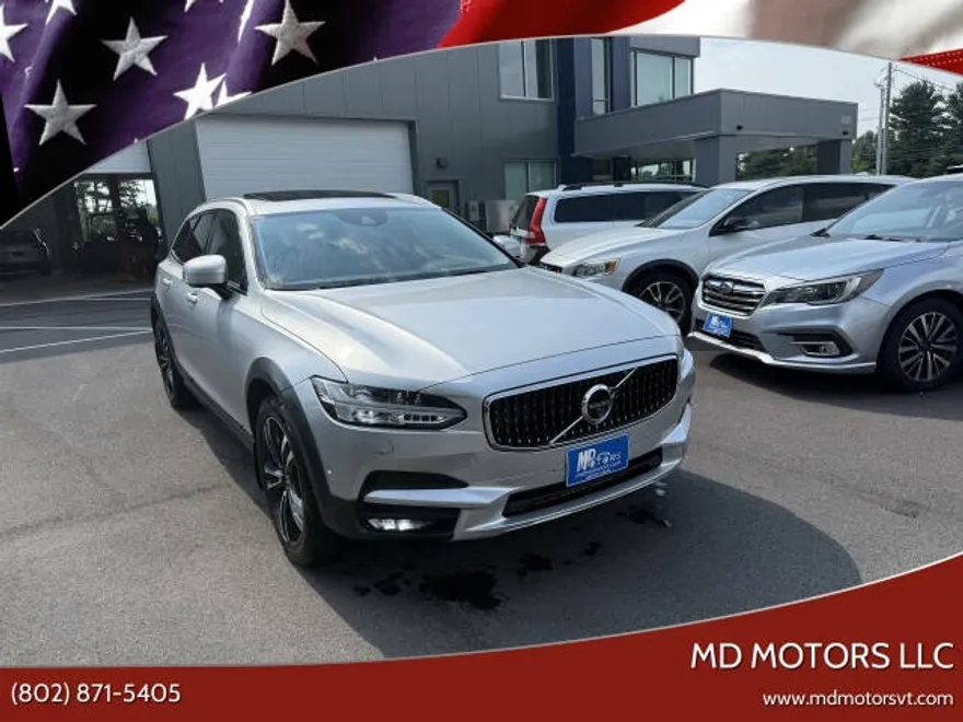 2018 Volvo V90 Momentum photo 1