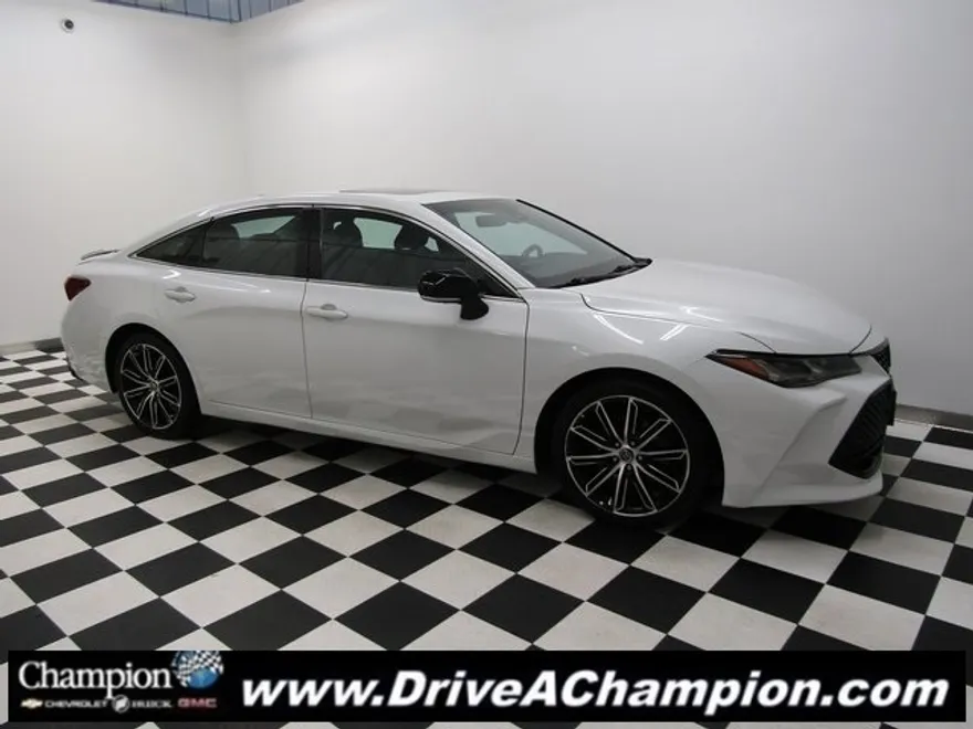 2019 Toyota Avalon XLE XSE Touring Limited photo 1