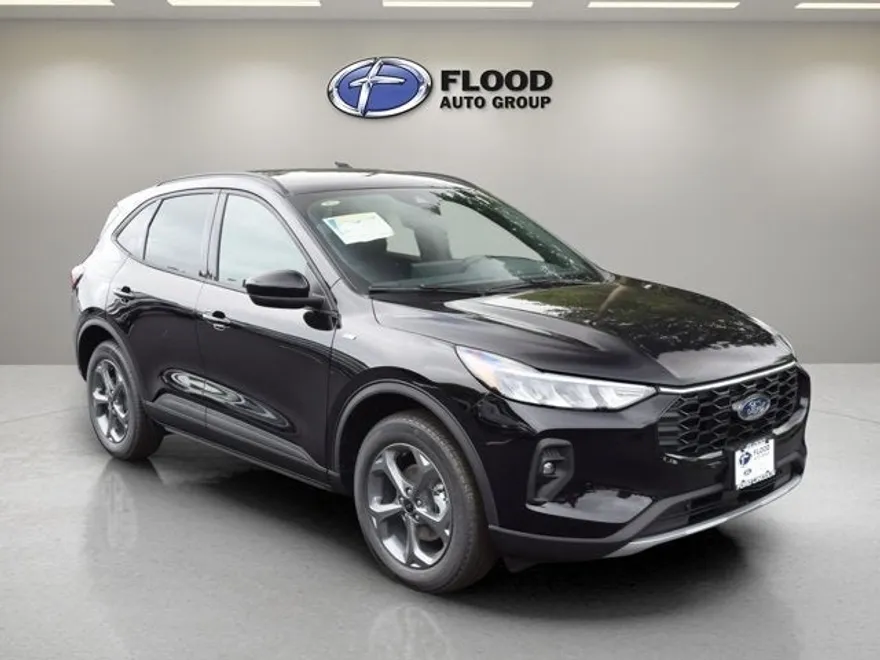 2025 Ford Escape ST-Line Select photo 1