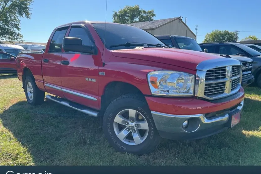 2008 Dodge Ram SLT photo 1