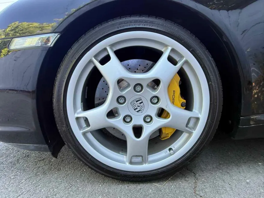 2005 Porsche 911 S photo 18