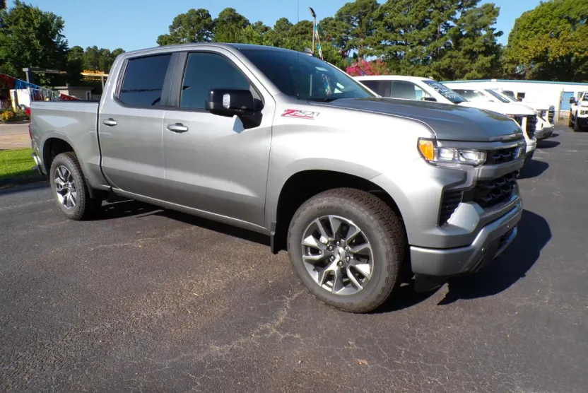 2025 Chevrolet Silverado 1500 RST photo 1