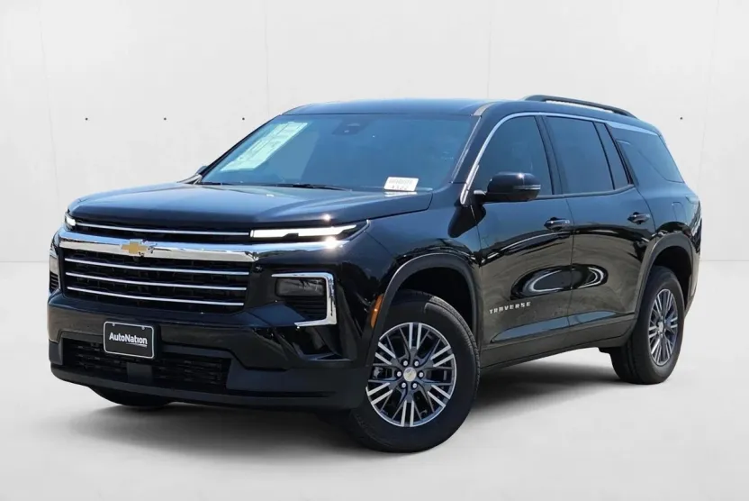2026 Chevrolet Traverse photo 1
