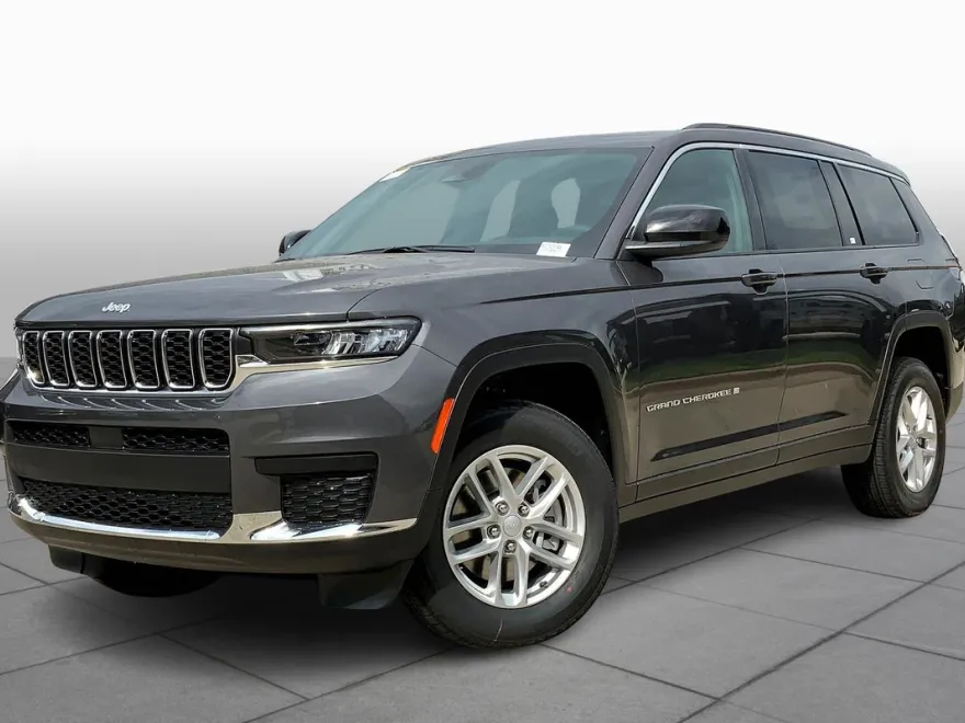 2025 Jeep Grand Cherokee Laredo X photo 1
