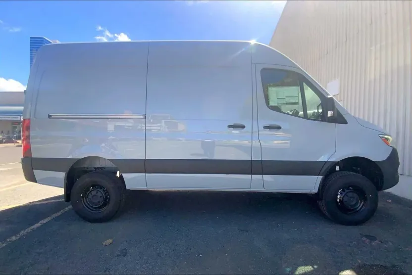 2025 Mercedes Benz Sprinter 2500 High Roof photo 1