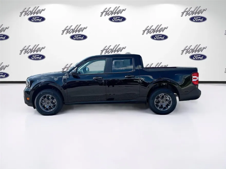 2025 Ford Maverick XLT photo 1