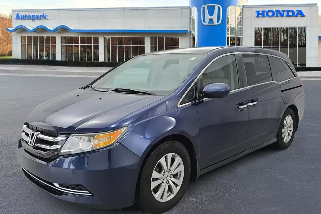 2015 Honda Odyssey EX photo 1