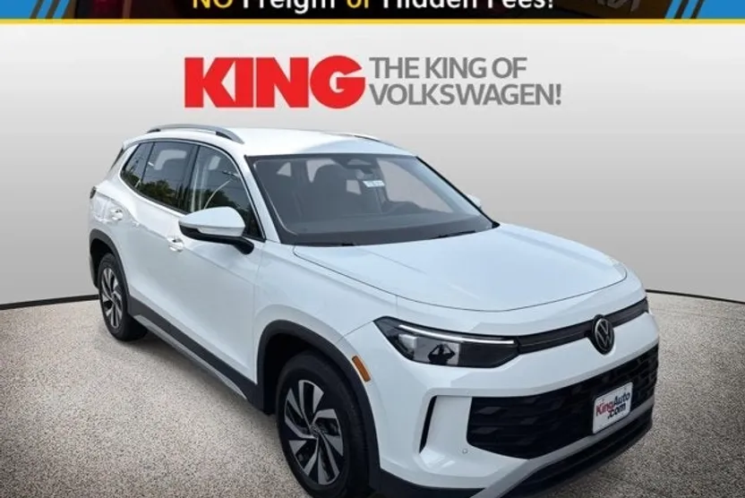 2025 Volkswagen Tiguan S photo 1