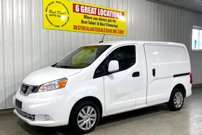 2020 Nissan NV200 S photo 1