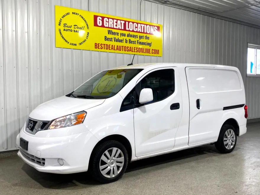 2020 Nissan NV200 S photo 1