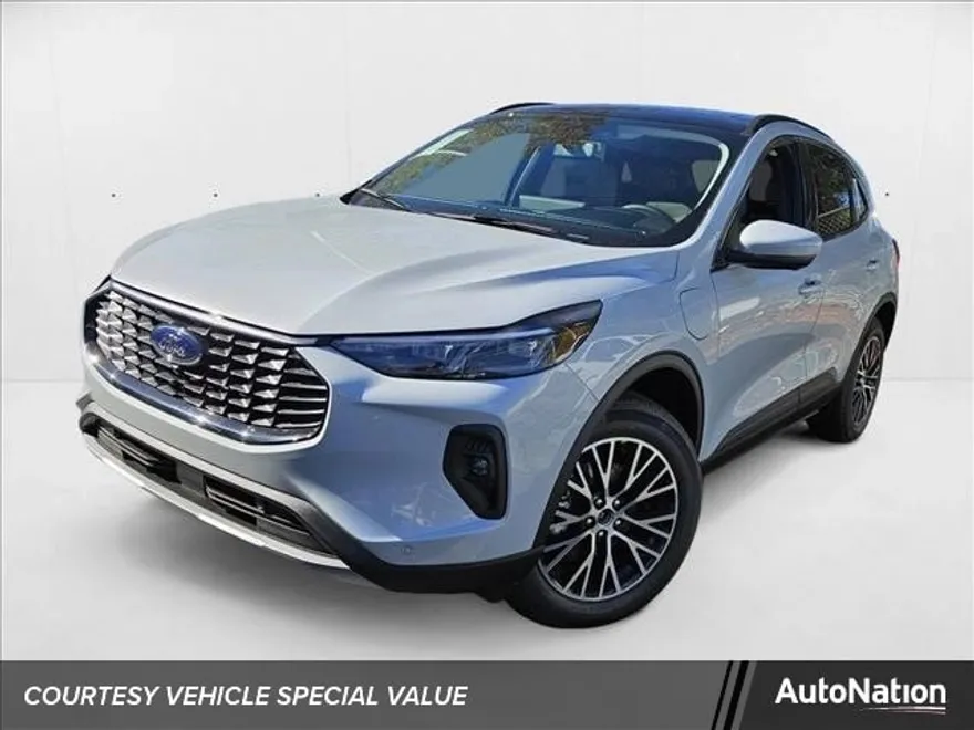 2025 Ford Escape photo 1