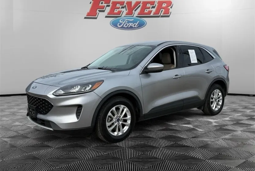 2021 Ford Escape SE photo 1