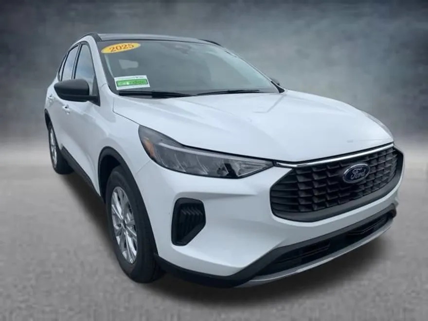 2025 Ford Escape Active photo 1