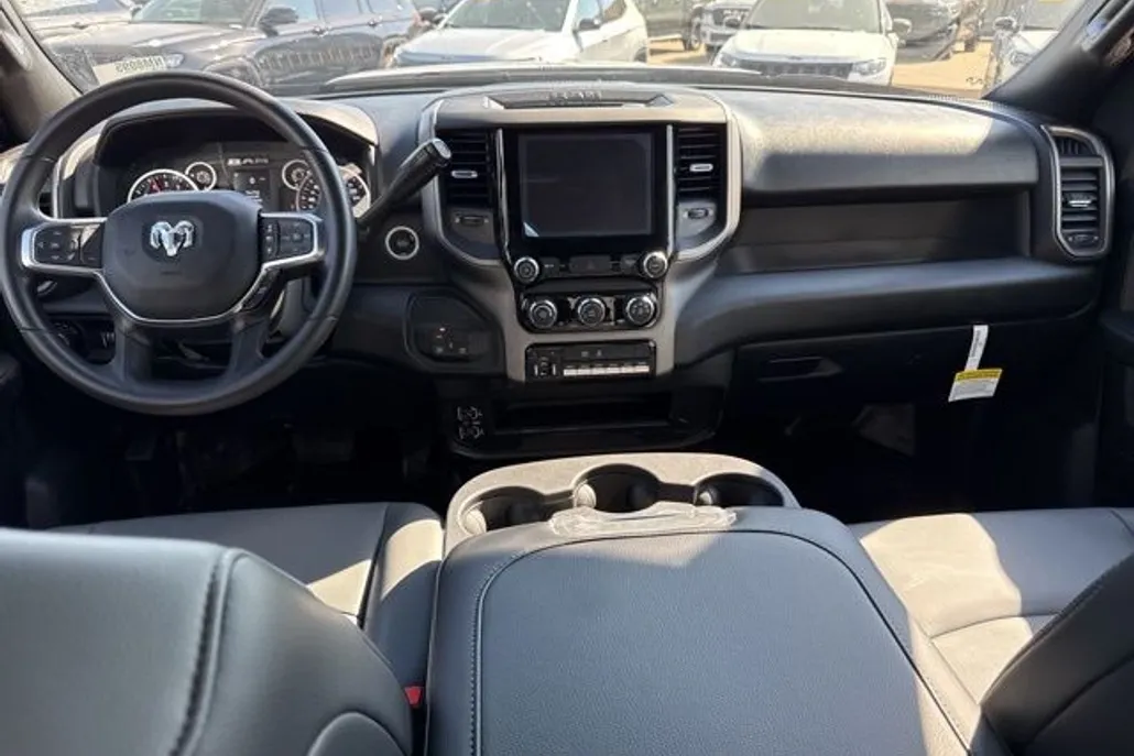 2025 Ram 3500 Tradesman photo 1