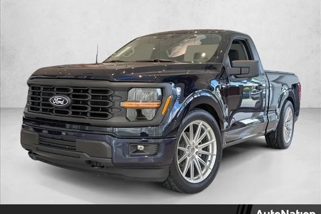 2025 Ford F-150 XL photo 1