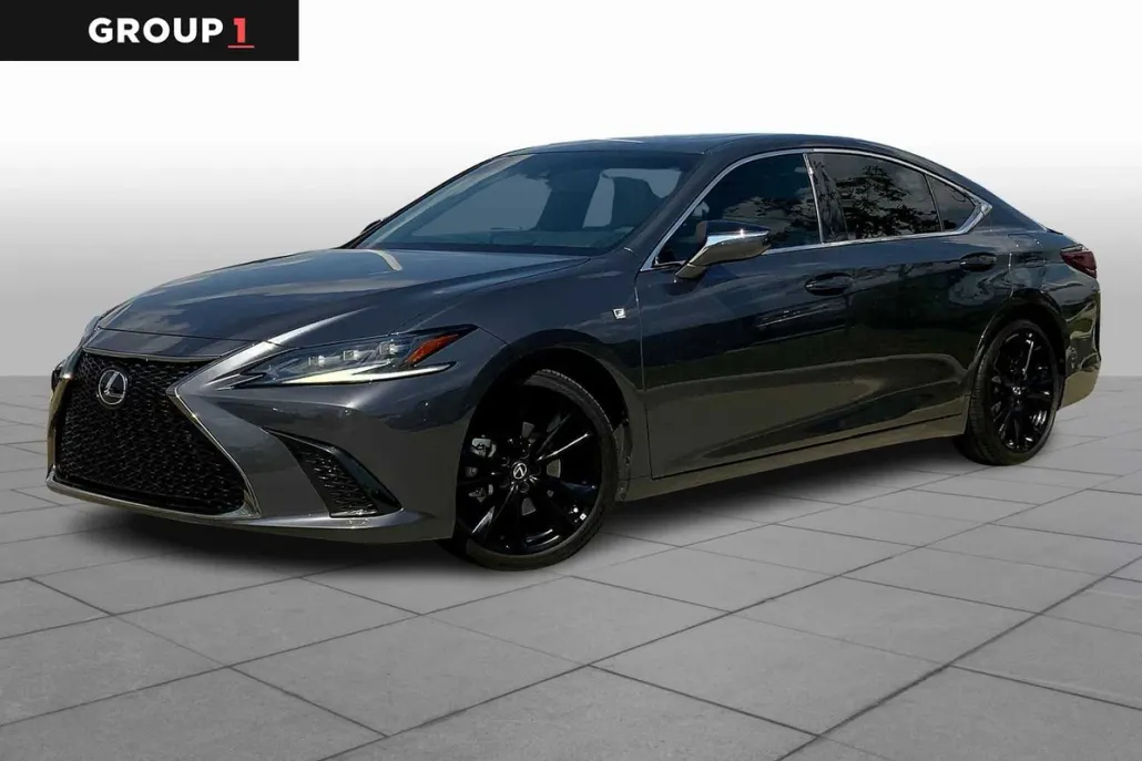 2022 Lexus ES F SPORT Handling photo 1