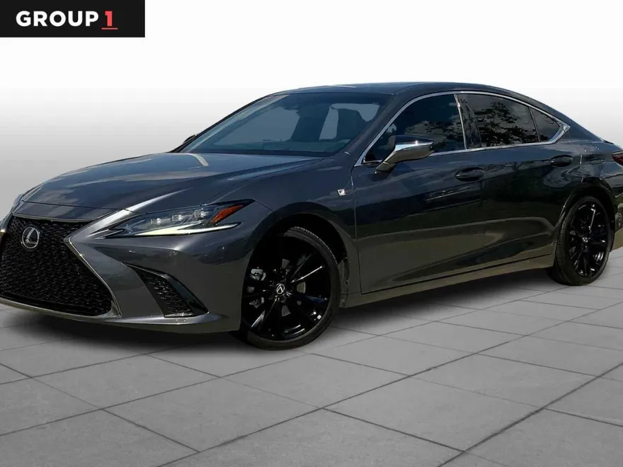 2022 Lexus ES F SPORT Handling photo 1