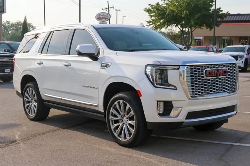 2022 Gmc Yukon Denali photo 1
