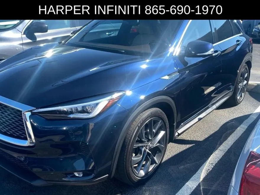 2019 Infiniti QX50 Essential photo 1