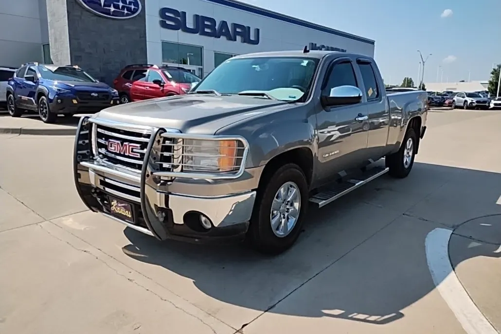 2013 Gmc Sierra 1500 SLE photo 1