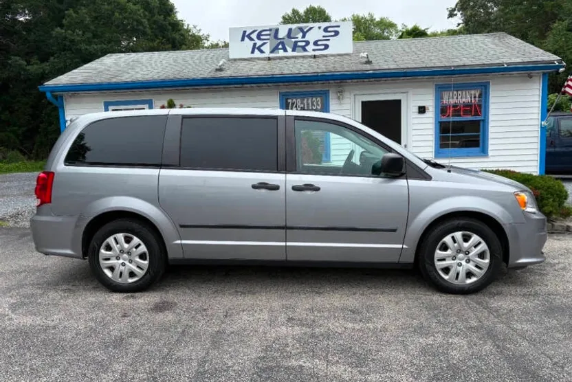 2016 Dodge Grand Caravan Value Package photo 1