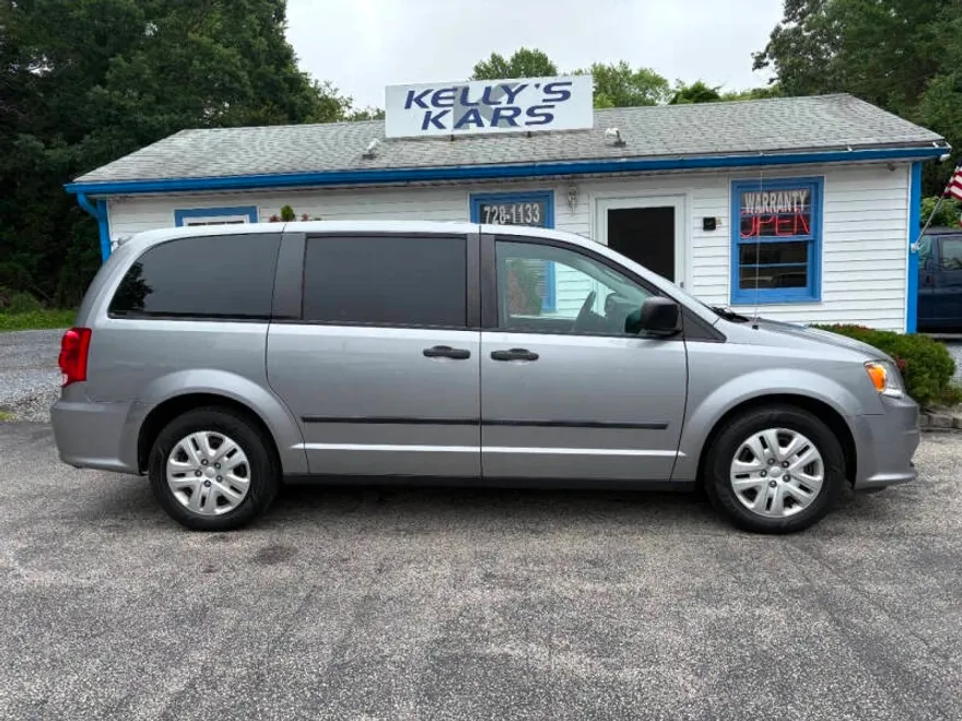 2016 Dodge Grand Caravan Value Package photo 1