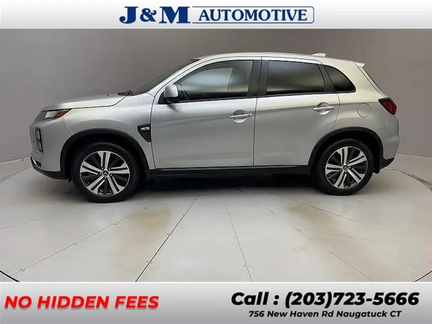 2022 Mitsubishi Outlander Sport ES photo 1