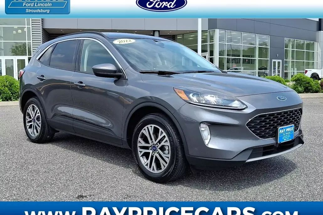 2022 Ford Escape SEL photo 1