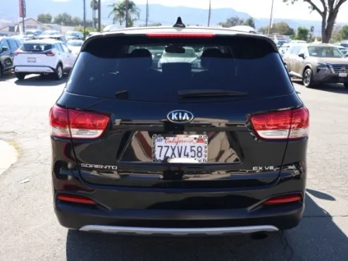 2018 Kia Sorento EX photo 4