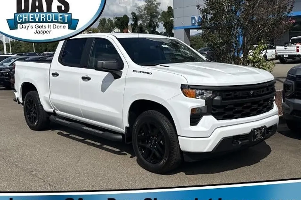 2026 Chevrolet Silverado 1500 Custom photo 1