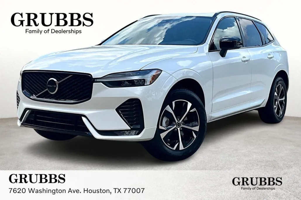 2026 Volvo XC60 B5 Core photo 1