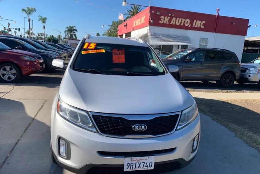 2015 Kia Sorento LX photo 1