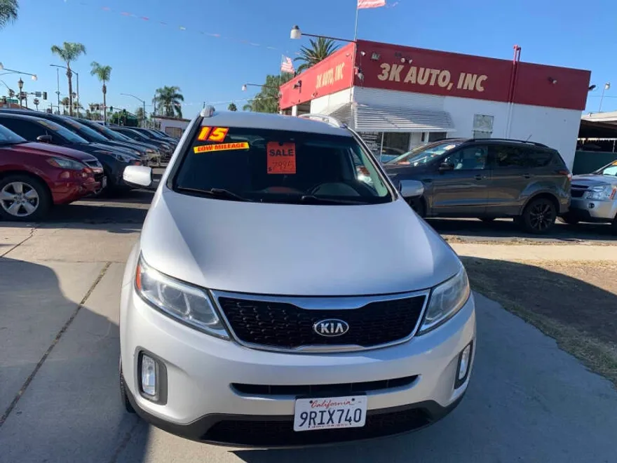 2015 Kia Sorento LX photo 1