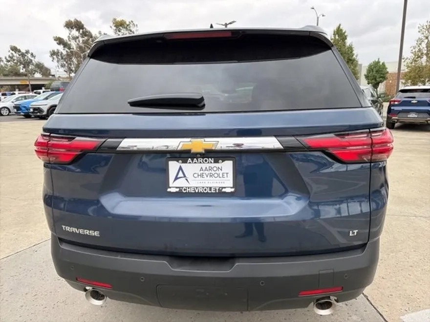 2023 Chevrolet Traverse Cloth photo 1