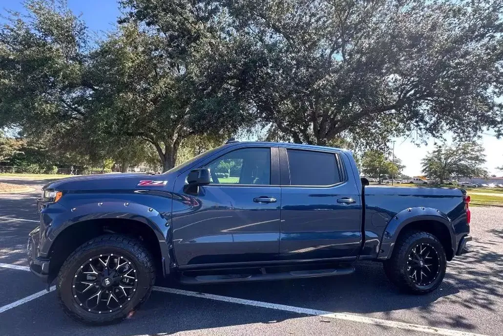 2020 Chevrolet Silverado 1500 RST photo 1