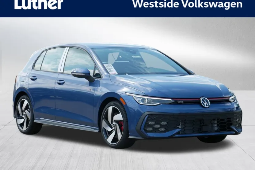 2025 Volkswagen Golf GTI S photo 1