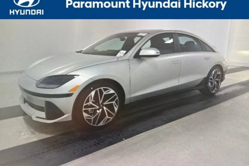 2025 Hyundai Ioniq 6 SEL photo 1