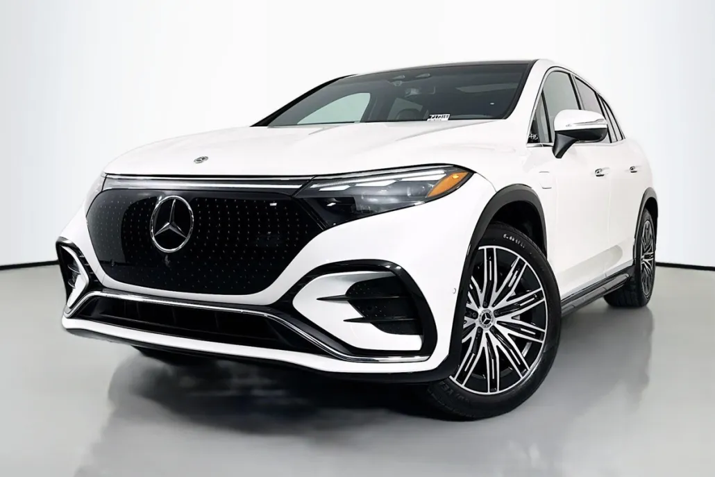 2023 Mercedes Benz EQS SUV 580 4MATIC photo 1